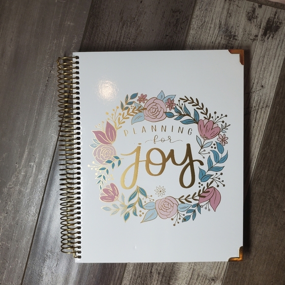 NWT Bloom Pregnancy & Baby's First Year Planner & Calendar, Planning for Joy - Picture 16 of 16